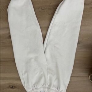 Aritzia White Sweatpants